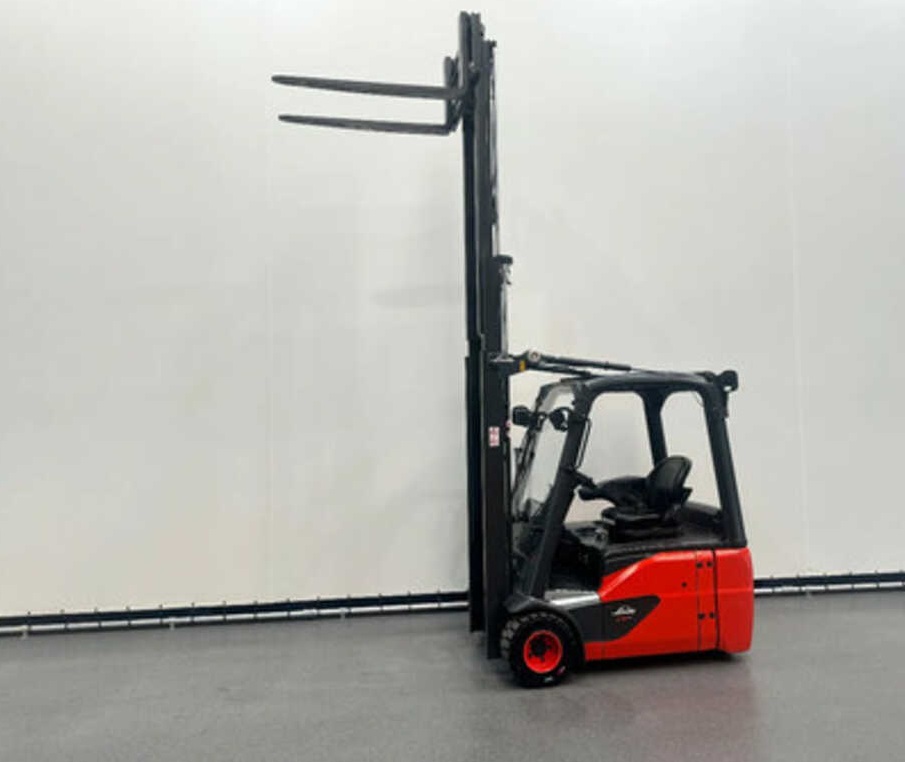 Linde Elektro 4 Rad 386 E 18-02