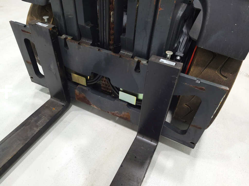 Linde Treibgasstapler H50T-02/600 394
