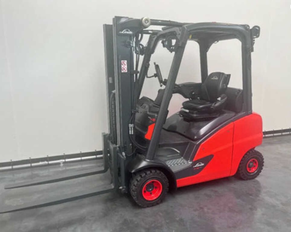 Linde Dieselstapler 391-02 H 16 D-02